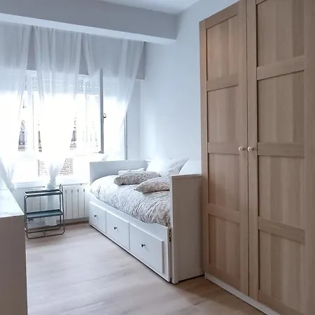 Centrico Espacioso Y Muy Luminoso Apartman Villasana de Mena