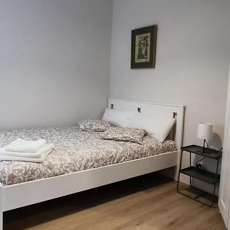 Centrico Espacioso Y Muy Luminoso * Villasana de Mena