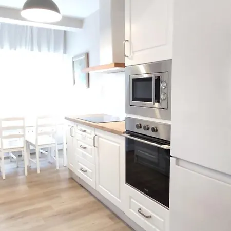 Centrico Espacioso Y Muy Luminoso