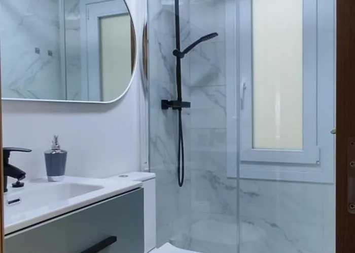 아파트 Centrico Espacioso Y Muy Luminoso *