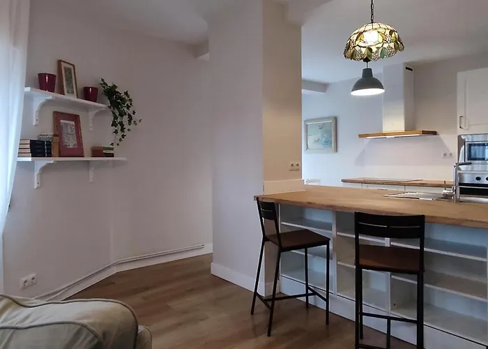 아파트 Centrico Espacioso Y Muy Luminoso *